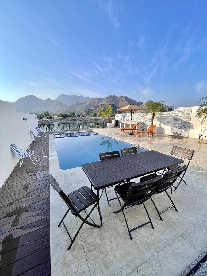 Iconic 4-Bedroom Villa With Pool In Fujairah Palm Zewnętrze zdjęcie